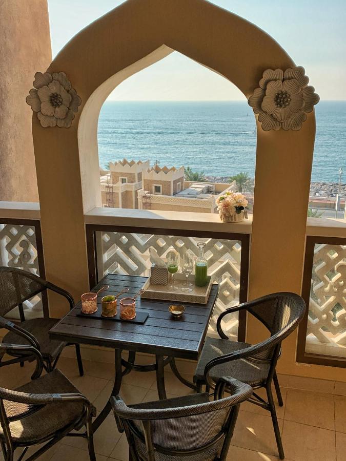 Luxury Apartments At Balqis Residence Dubai Eksteriør bilde