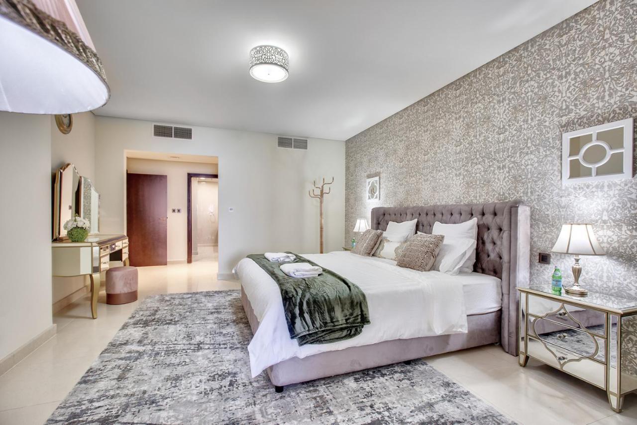 Luxury Apartments At Balqis Residence Dubai Eksteriør bilde